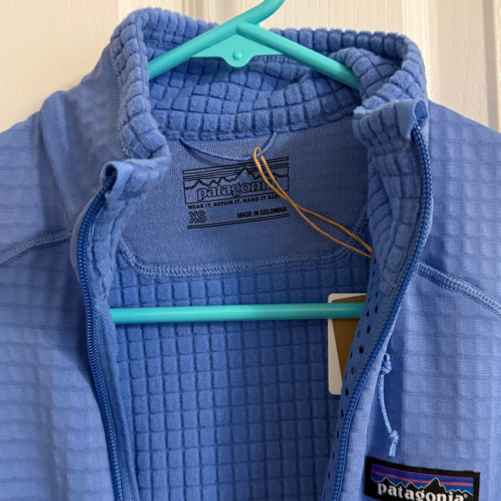 Patagonia Women's R1 Jacket 
Zip-Up Utility Jacket
Color: Abundant Blue - Picture 2 of 5
